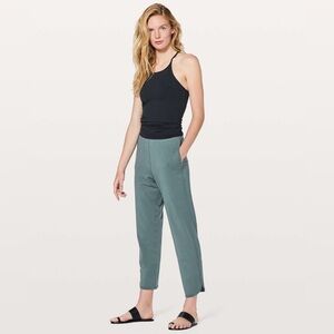 Lululemon Every Moment Pant Womens Size 4 Sea Steel